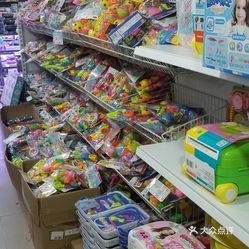 西市场小商品批发市场 一个城市的商贸脉搏与生活记忆